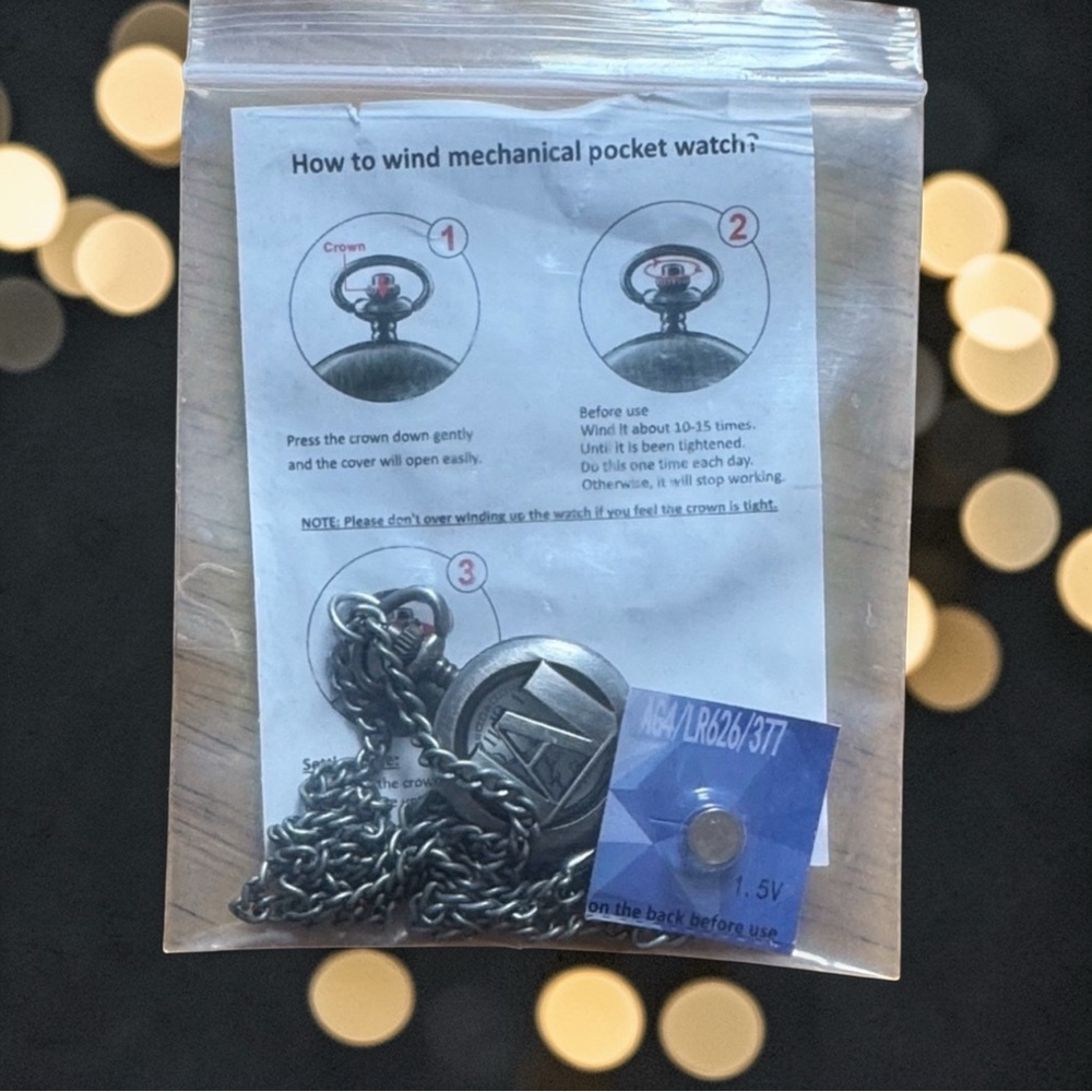 Silver Mechanical Pocket Watch with Chain. UA. My hero academia